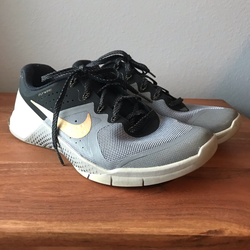 Nike Metcon 2 Grey/Black-Gold